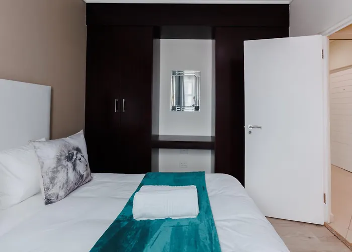 Jade Apartments